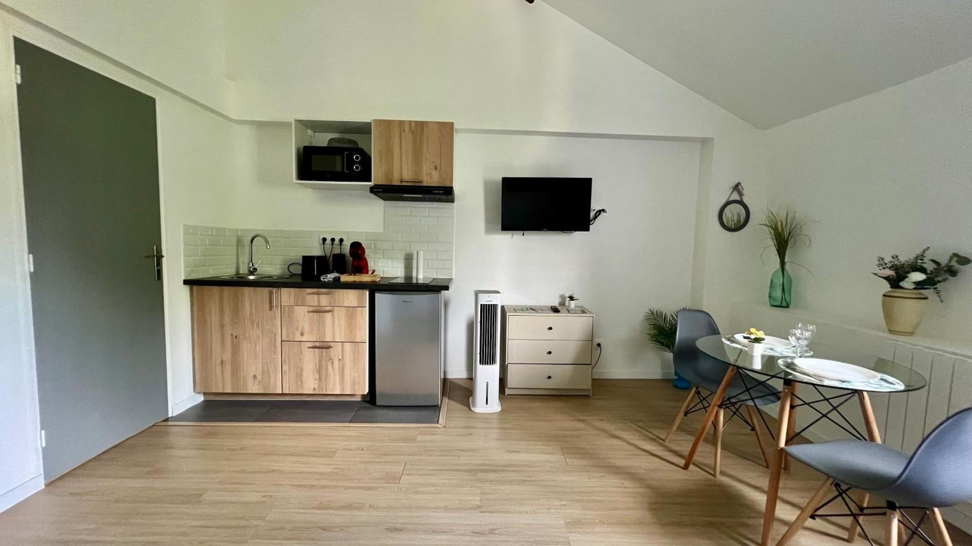 Studios Cozy 2A4 Pers Avec Jardin I Proche Futuroscope Chatellerault Luaran gambar