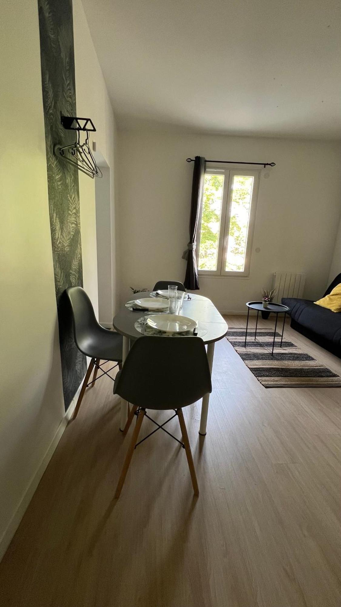 Studios Cozy 2A4 Pers Avec Jardin I Proche Futuroscope Chatellerault Luaran gambar