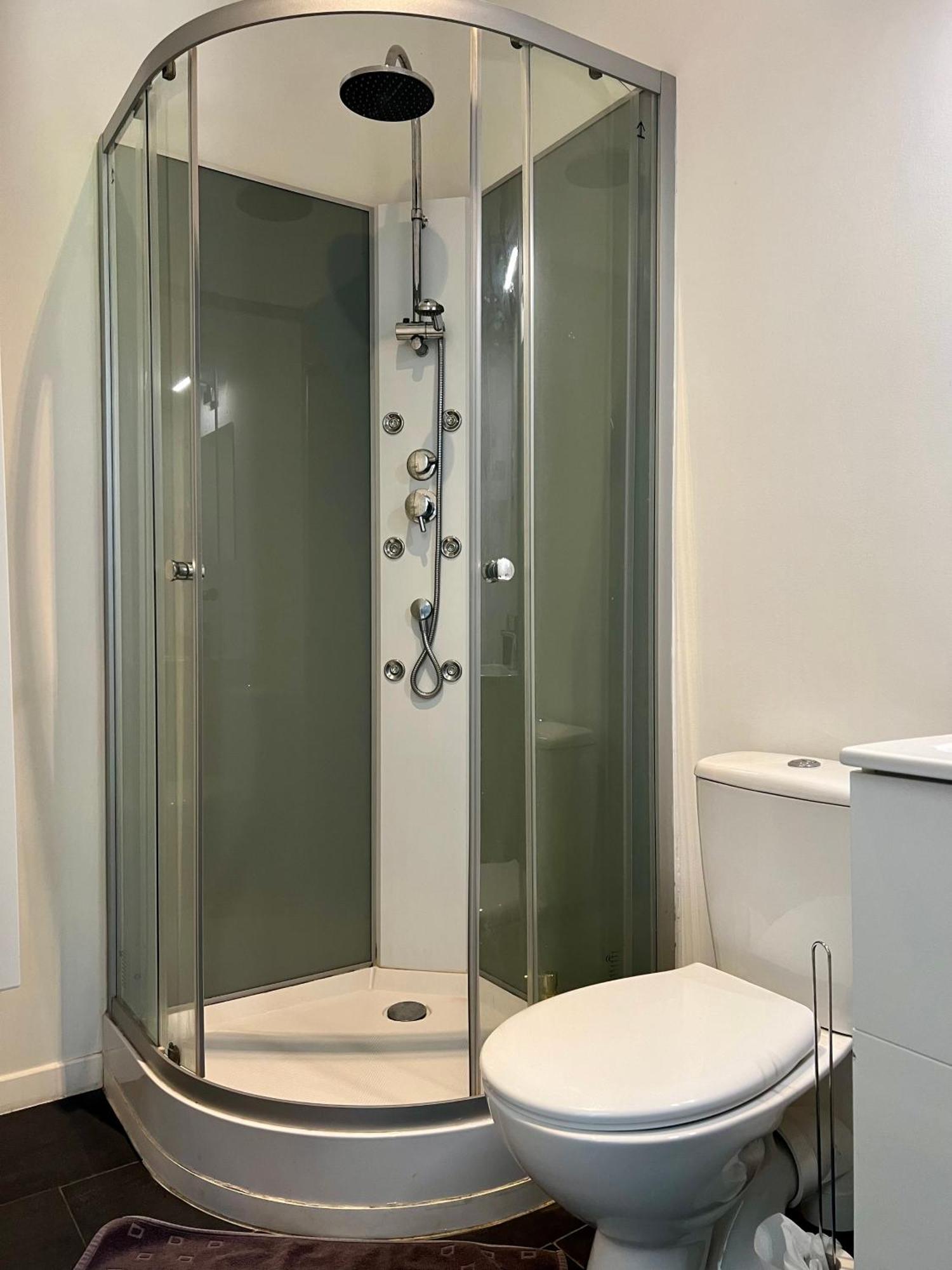 Studios Cozy 2A4 Pers Avec Jardin I Proche Futuroscope Chatellerault Luaran gambar