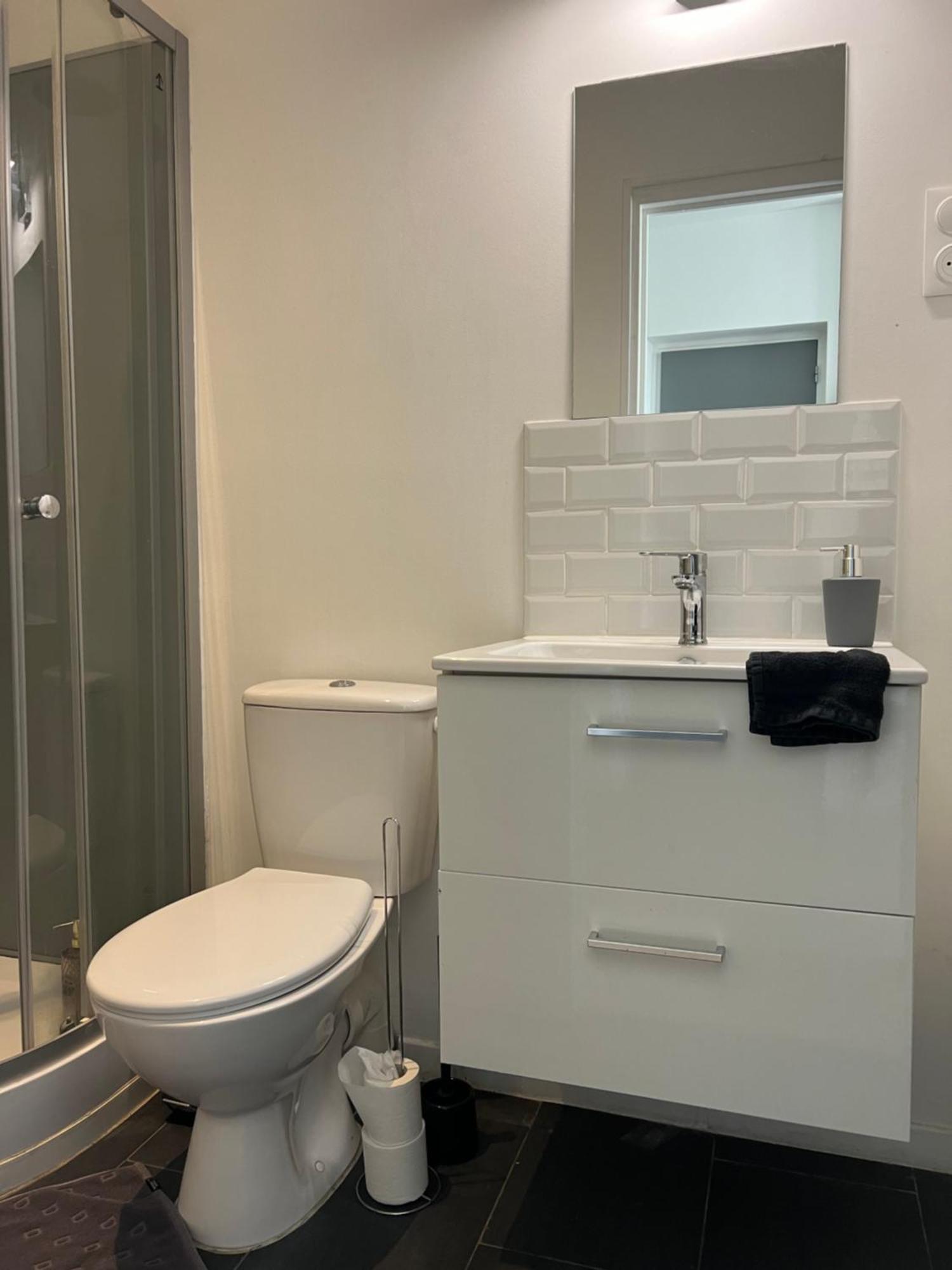 Studios Cozy 2A4 Pers Avec Jardin I Proche Futuroscope Chatellerault Luaran gambar