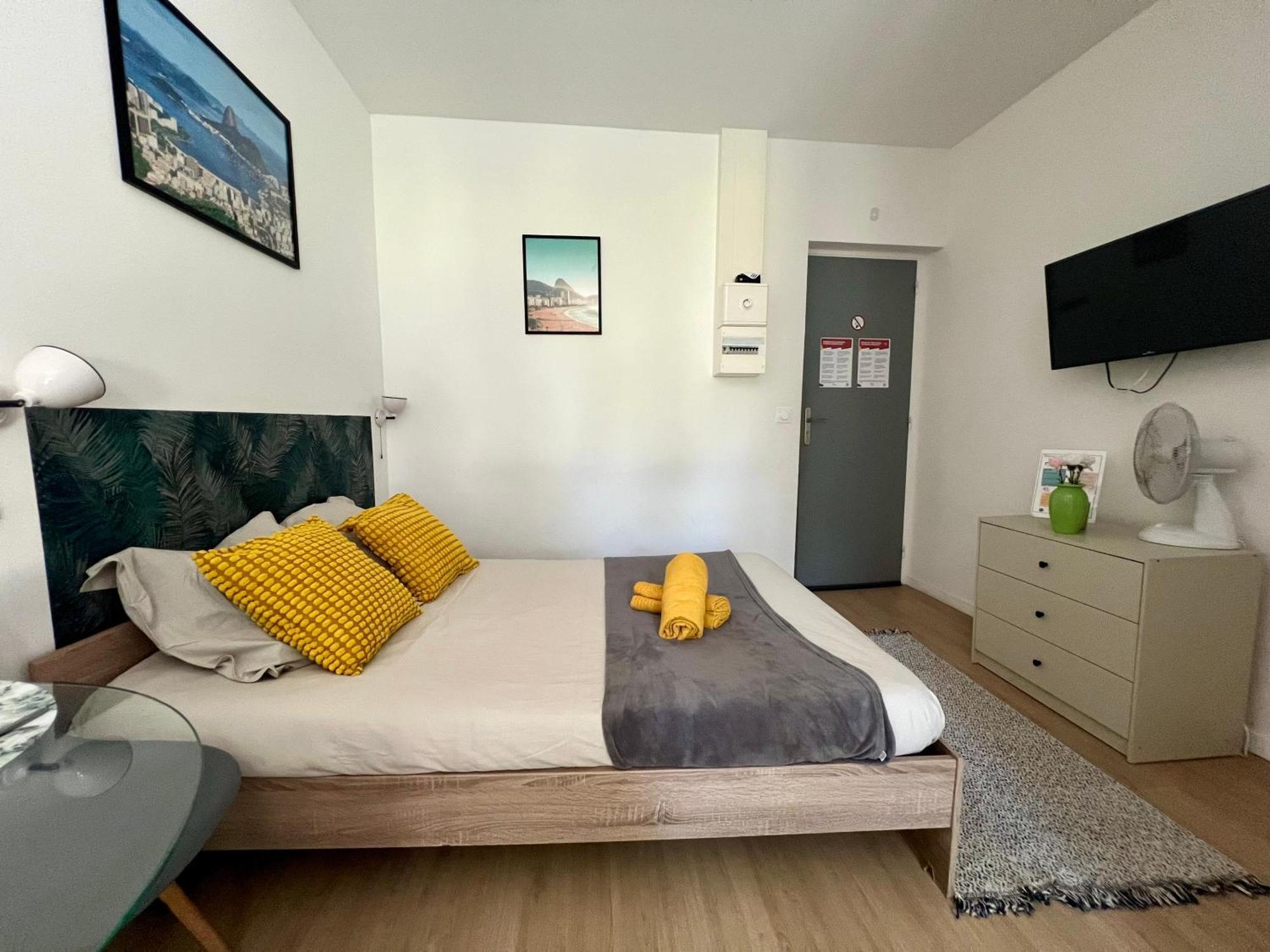Studios Cozy 2A4 Pers Avec Jardin I Proche Futuroscope Chatellerault Luaran gambar