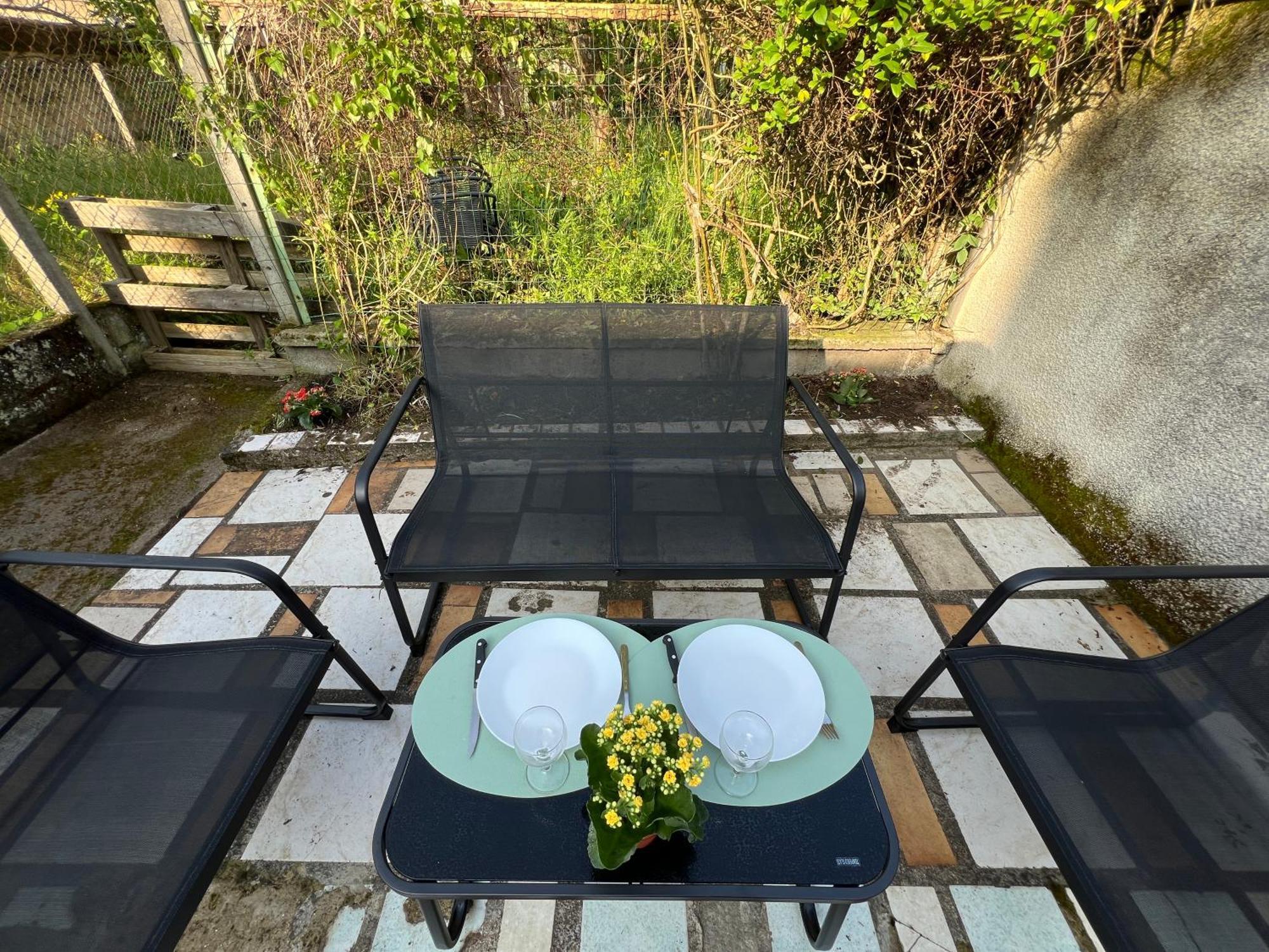 Studios Cozy 2A4 Pers Avec Jardin I Proche Futuroscope Chatellerault Luaran gambar